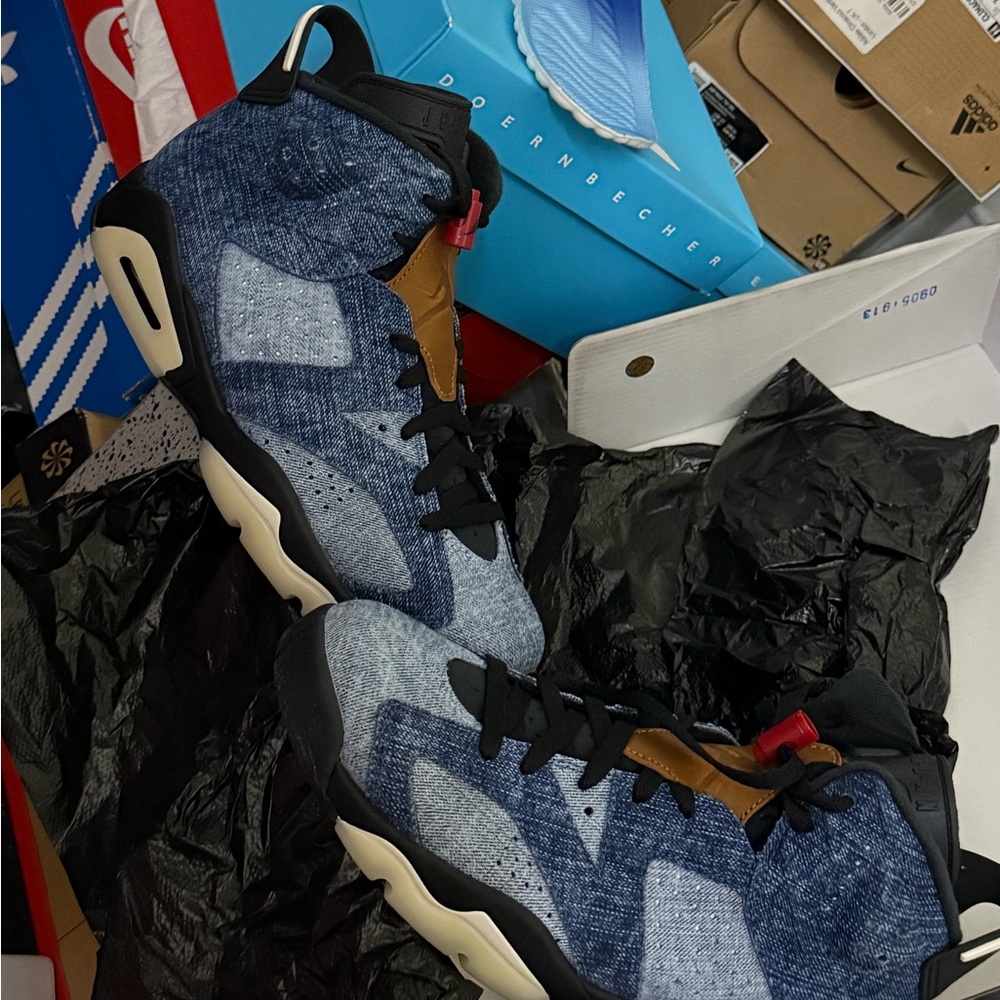 Jordan Retro 6 Denim NEW DS SIZE8
